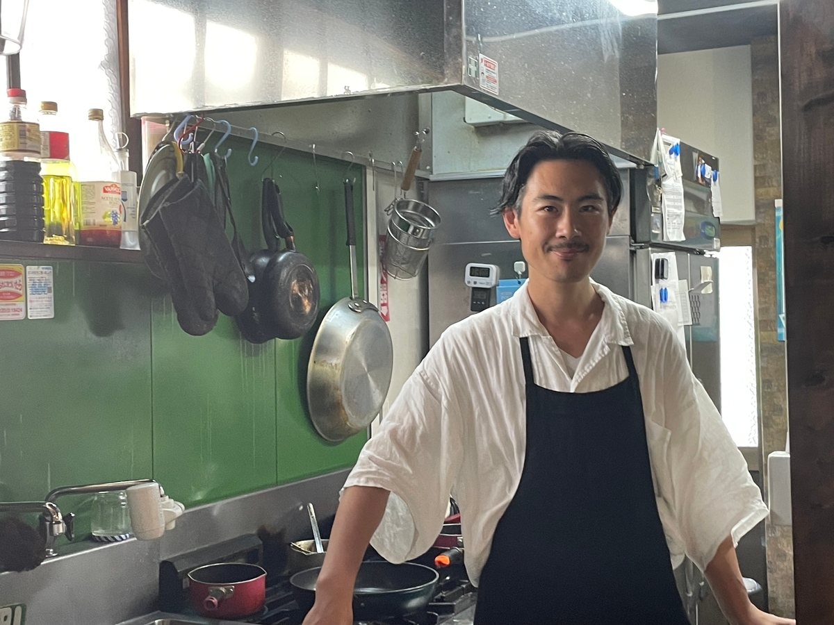 大阪福島【間借りカレーFUJIYA】旧ヤム空堀やオーベルジーヌ、ミシュランステーキやミシュラン和食で修行を重ねた伊藤シェフがついにデビュー!