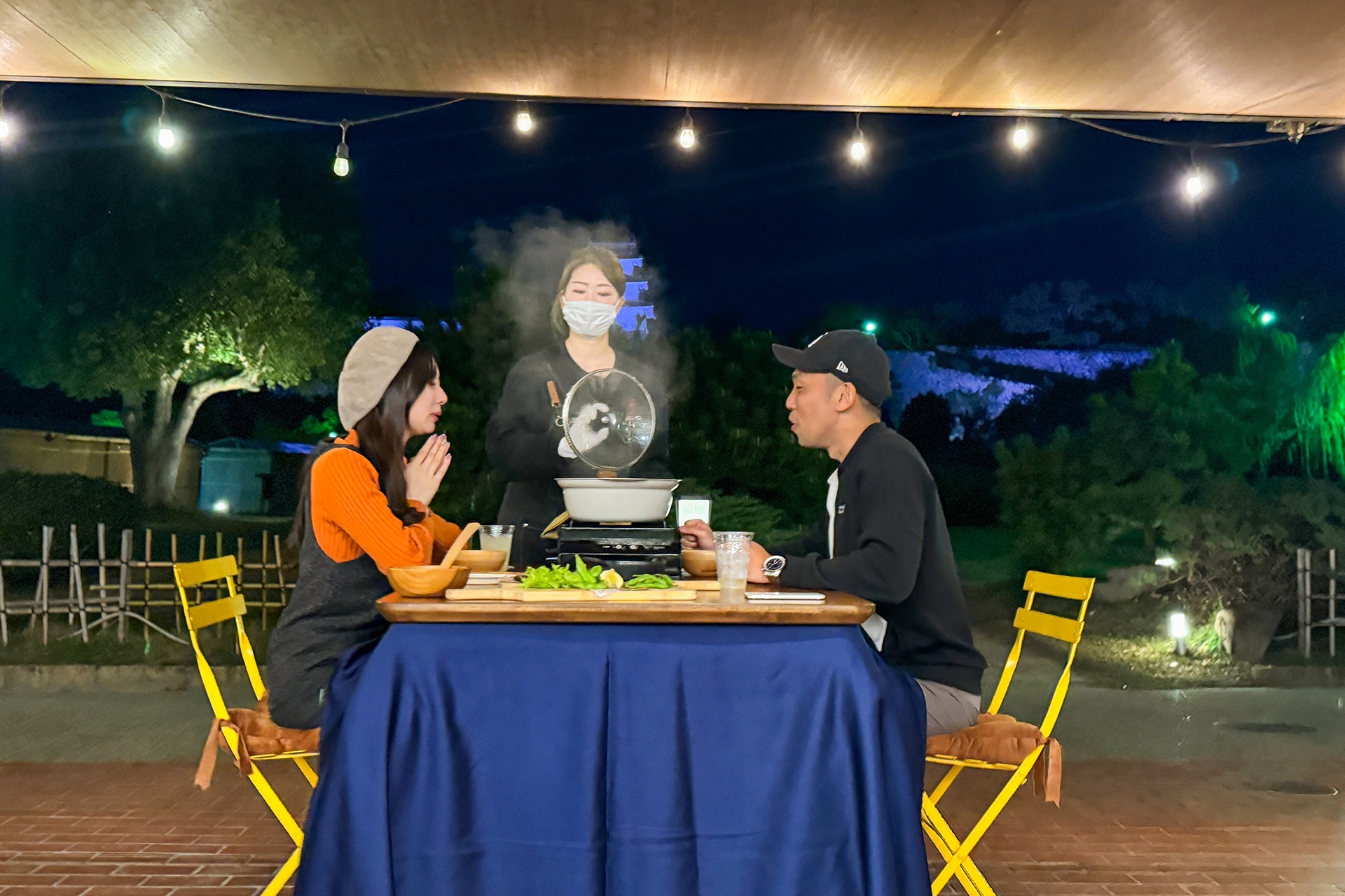 【BBQ&Co】明石公園内のカフェ&バー「TTT」、冬の特別なビアガーデンで温かなひとときを提供!