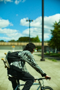 ylyHvV3RCDrK4yzE4cmo.jpg?w=940&h=940