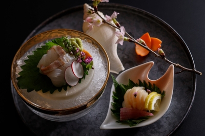 【お造り一例】氷上に咲く、海の旬。鮮度が物語る、丹後の真髄。