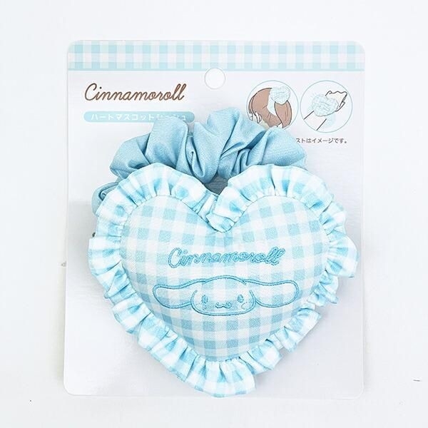 サンリオのハート型シュシュ