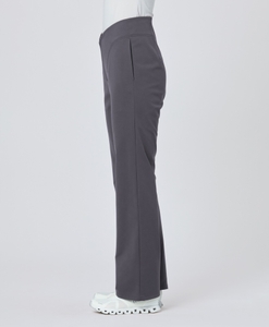 ypPn1JVFAcXng6L1ul7R.jpg?w=940&h=940