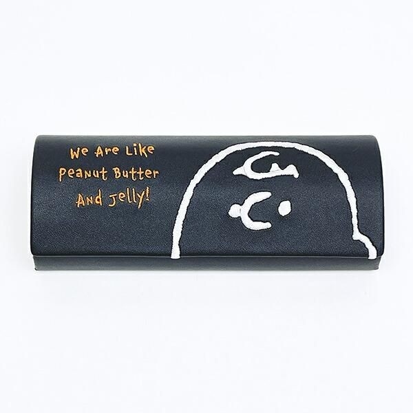 スヌーピーのメガネケース