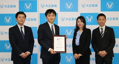 yrViCRp8jUSlykL1h2m5.jpg?w=940&h=940