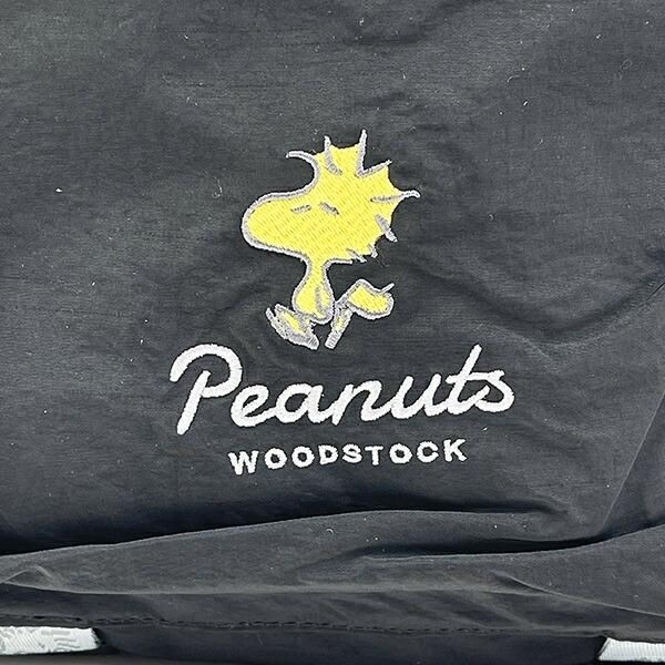 スヌーピーのシンプルで容量抜群のリュックサック