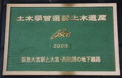 yuUl0GCWa2MqmAMGLpoZ.jpg?w=940&h=940