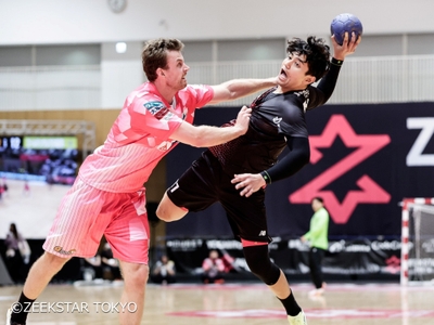 yv1AOtLReXTmjkamHo57.jpg?w=940&h=940