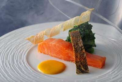 yvNaDOOV3eersX9rd7NH.jpg?w=940&h=940