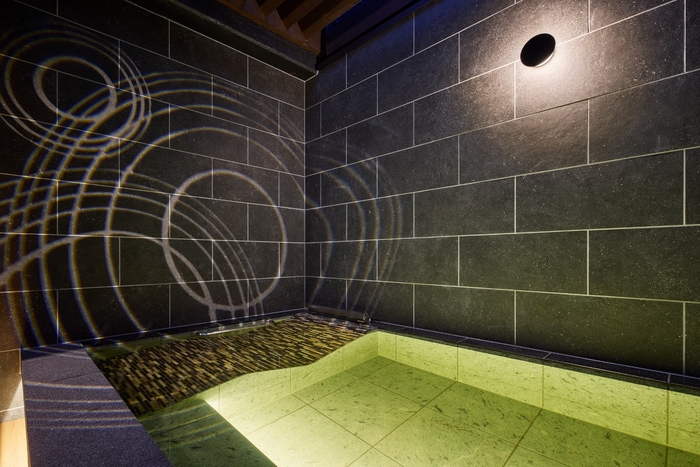 101号室：泡沫 Utakata(寝湯)