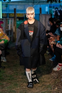 yyigAa1BzVgyq00hhOih.jpg?w=940&h=940