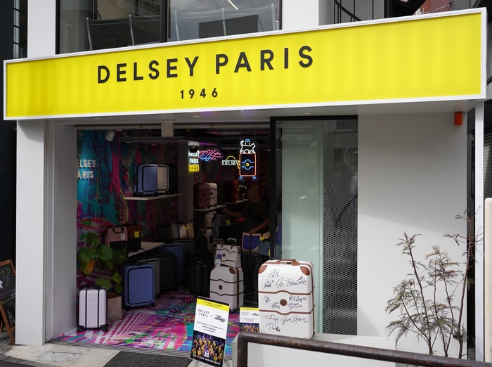 デルセーパリ フラッグシップストア 正面