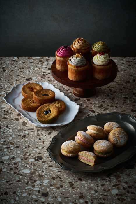 (上から)マフィン/ガレット/ダックワーズ