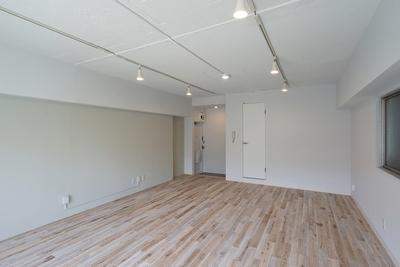 z6WVMrAODvIk3XUrwmds.jpg?w=940&h=940