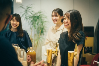 z7ap0CMK6rEm3OFTEvYl.jpg?w=940&h=940