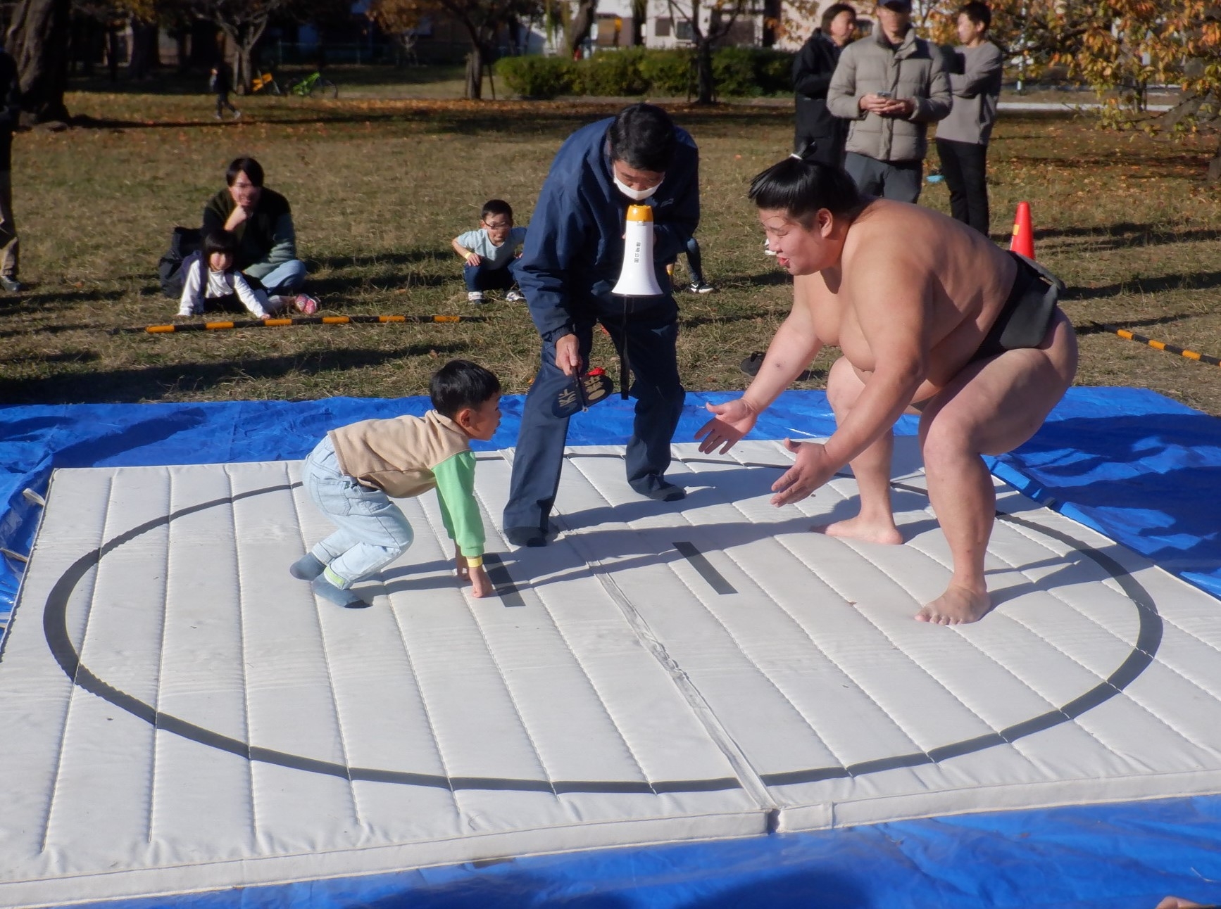 相撲体験(昨年開催時の様子)