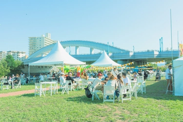 札幌発祥の文化「川見」を豊平川河川敷で 2025年8月22日(金)～31日(日)の10日間開催！