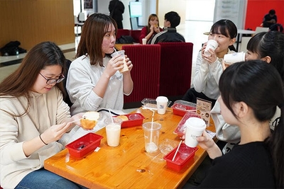 zAVa4JV072d975F7GTTH.jpg?w=940&h=940