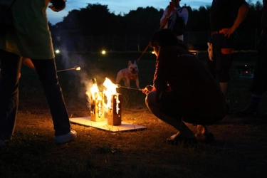 【埼玉県毛呂山町】大学生発案の「焚き火×ドッグラン」で新たな地域コミュニティを創出—クラウドファンディングを活用したふるさと納税で支援募集中