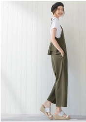 Qoo10 Fashion Trend Report #10　 トレンドは細めのストラップにゆったりワイドなデザイン！ キレイ目コーデで魅せる大人カジュアルなサロペット