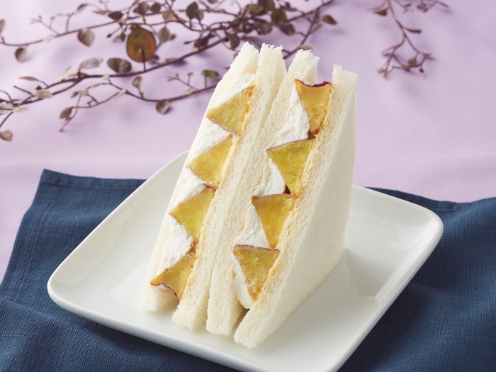 お芋のホイップクリームサンド イメージ画像