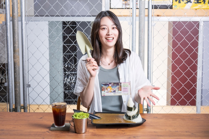 メニューも店内も映え抜群！(2)