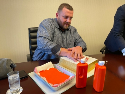 zOshOWiqqID70luCt4DA.jpg?w=940&h=940