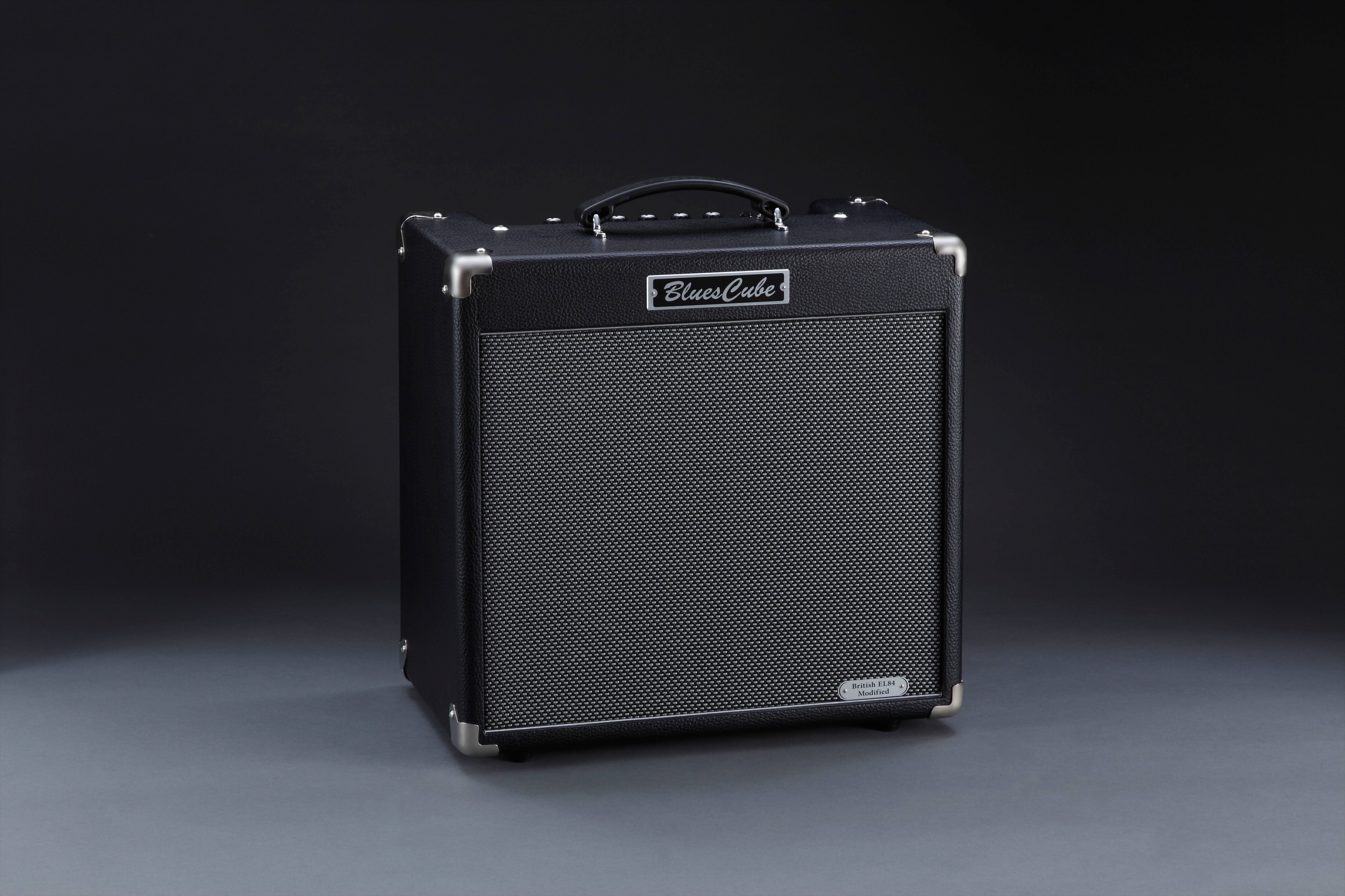 ギターアンプ「Blues Cube Hot」の特別音色バージョンを発売 ～艶