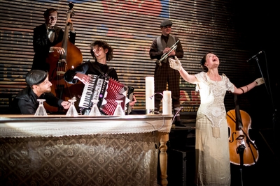 zW4WZoXoPLBLG1e717C7.jpg?w=940&h=940