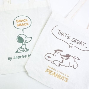 スヌーピーのバッグ