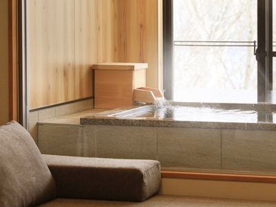 新客室・半露天風呂付き和室