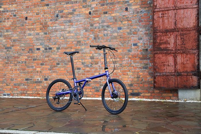 RENAULT CHROMOLY207_4