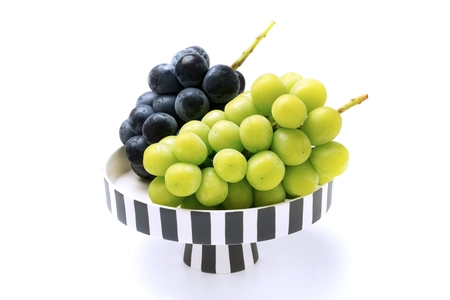 冷凍シャインマスカットの食感はシャーベット！？信州産採れたてシャインマスカットの冷凍スイーツに注目！