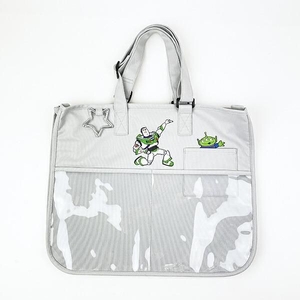 アコモデ×トイストーリーのマルチポケットトートバッグ