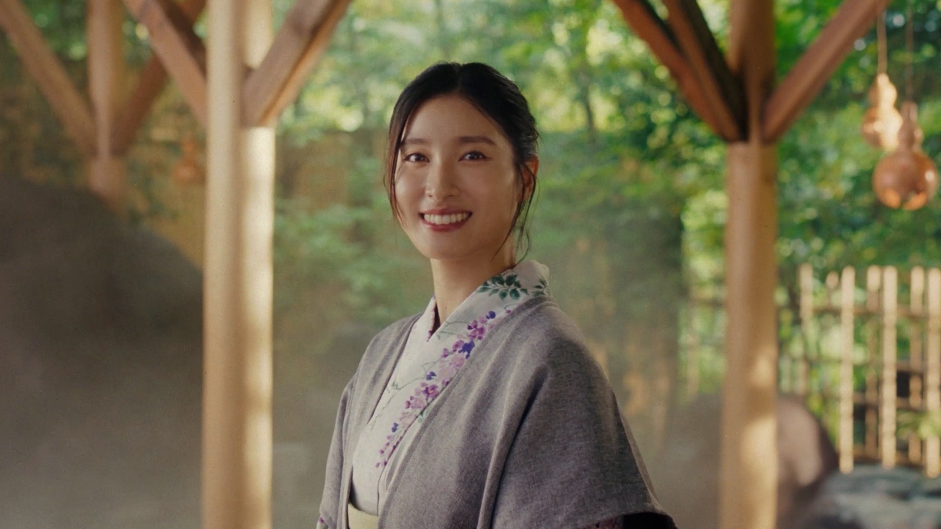 太鳳がTAOYAで“たおやか”な時間を堪能。土屋太鳳さんご出演 「TAOYA」新CM『ゆったりと、たおやかに。』篇 2026年10月31日(土)より放映開始