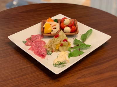 zifsxmaxxOqsSRtkKQQP.jpeg?w=940&h=940