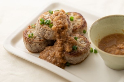 zjTUOBNFzcWLRTGnVU8s.jpg?w=940&h=940