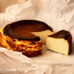 本場の味を低糖質で実現！大人の贅沢スイーツ 「低糖質バスクチーズケーキ」新発売のお知らせ