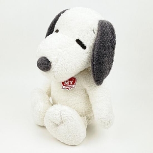 スヌーピーのぬいぐるみ