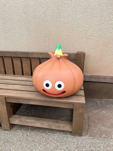 ▲ドラゴンクエストのモンスターたちが世界観を演出