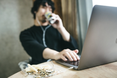 zvrltE6hWWMQ6uCtUUCV.jpg?w=940&h=940