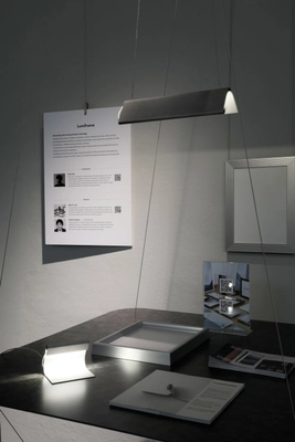 ミラノ・サローネで好評を得た照明器具、表参道に凱旋