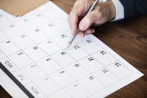 プレスリリースの最適な配信頻度・本数は?継続的に配信する重要性