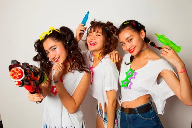 オフィシャルガールズは話題のInstagramer