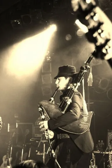 ※参加アーティストの一例　1