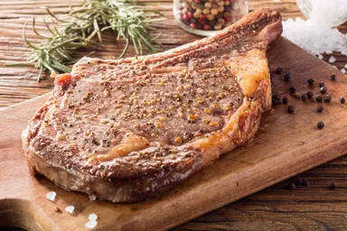 トマホークステーキ(骨付きリブロース)画像1