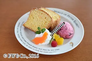 ピーターラビット(TM)も大好き！にんじんのパウンドケーキ