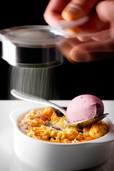 国産ブルーベリーのフラン　濃厚なブルーベリーアイス