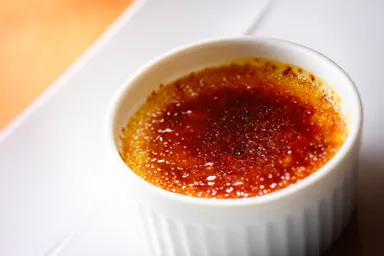 素材、焼き方、すべてにこだわった“完璧な”クレームブリュレ