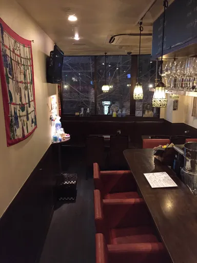 ゆったりとした店内