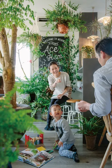 緑一色のモデルハウス